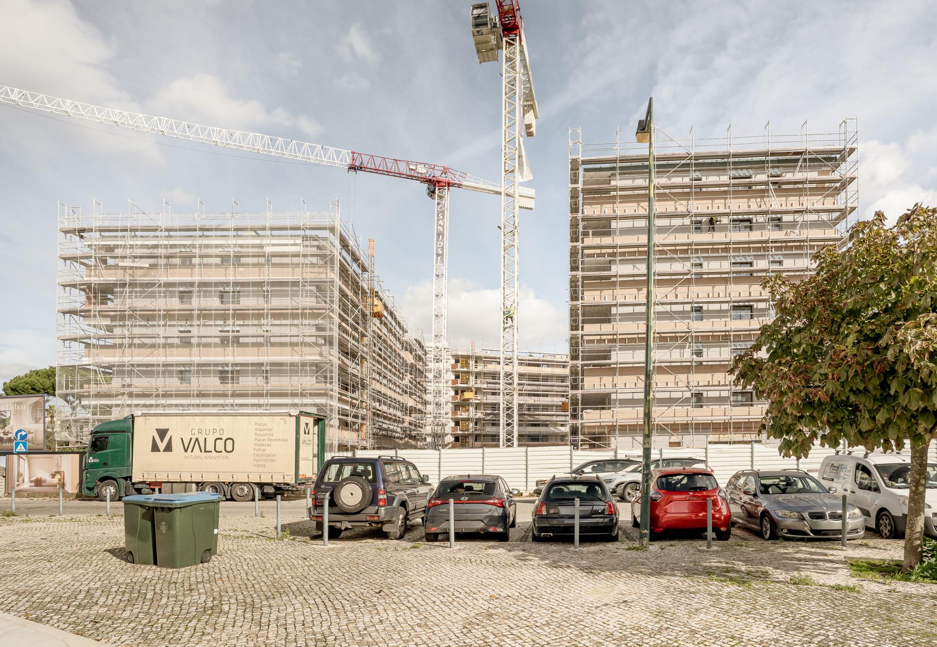 2-Bedroom Apartment in Telheiras, Lisboa — photograph 4