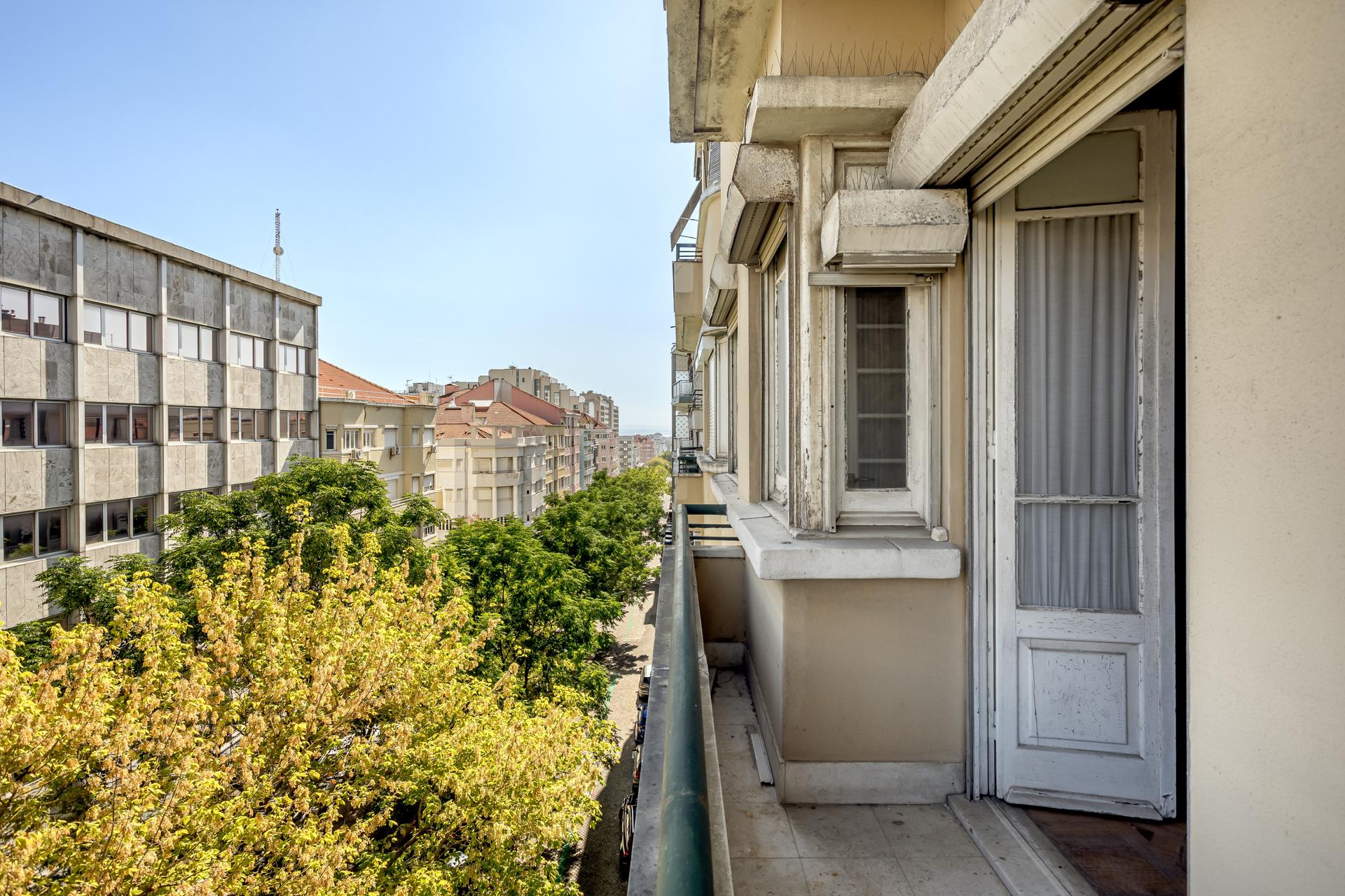 4-Bedroom Apartment in Avenidas Novas, Lisboa — photograph 2